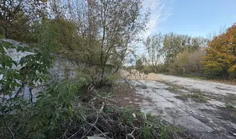 Opuszczony PGR - photo 2/17