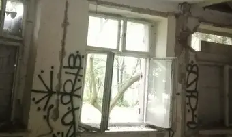 Opuszczona kamienica / dom. Przędzalniana 76/78.