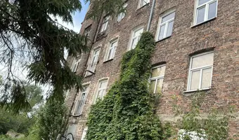 Opuszczona kamienica - photo 2/4