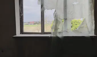 Opuszczony niedokończony dom z halą., Rzgów