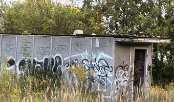 Opuszczone 2 budynky p k p - zdjęcie 4/9