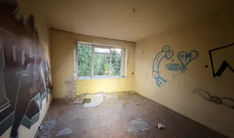 Opuszczony PGR