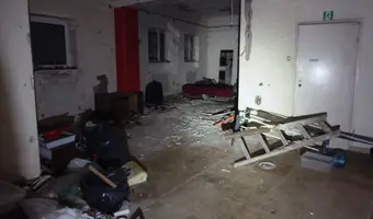 Opuszczony biurowiec przy starej fabryce, Wieliczka