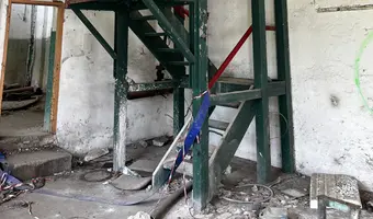 Opuszczona gorzelnia.