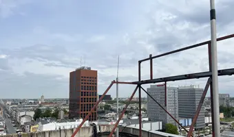 Biurowiec central - zdjęcie 2/4