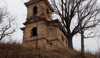 Opuszczony kościół,