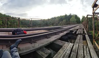 Most kolejowy nad Jeziorem Pilchowickim
