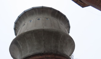 Dwie wieże (ciśnień)