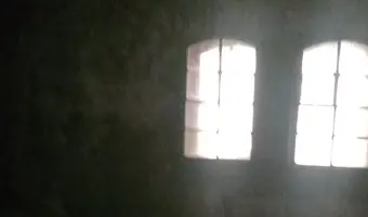 Opuszczony budynek po dawnej jednostce wojskowej