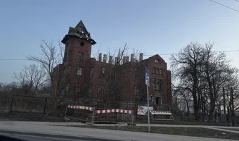 Pałac, budynek p k p, szkoła, pruszków