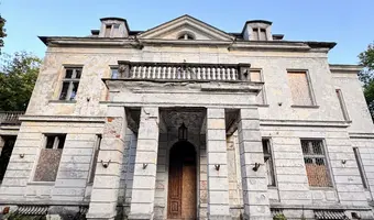 Pałac Lubomirskich Wiązowna