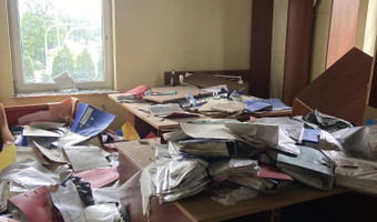 Pustostan przy łodygowej 26