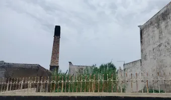 Komin i zabudowania na stromboli - zdjęcie 2/2