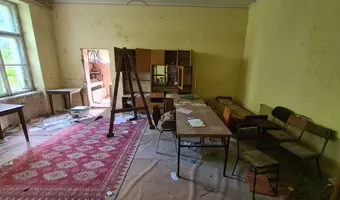 Opuszczony sierociniec, Wierzchucinek
