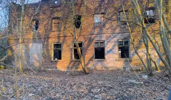 Kamienica z zawalonym piętrem - zdjęcie 2/3