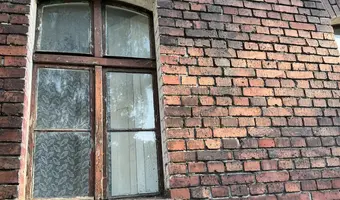 Dwie opuszczone kamienice