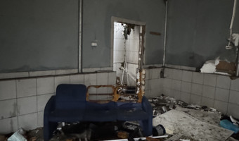 OPUSZCZONY SKLEP Z PŁYTKAMI,