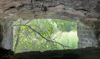 Ceglana wieża artyleryjska znana jako Fort Malakoff., Głogów