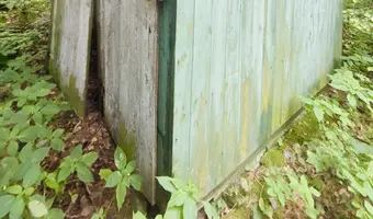 Opuszczone domki wypoczynkowe