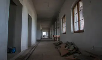 Niedokończony hotel - zdjęcie 2/4