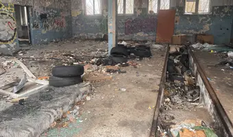 Opuszczona baza paliwowa