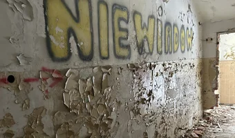 Opuszczony w i e l k i s z p i t a l rosyjski, legnica