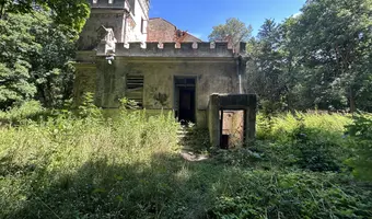 Pałac z okresu XIX i XXw.
