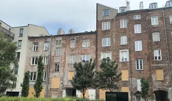 Dwie opuszczona kamienicę