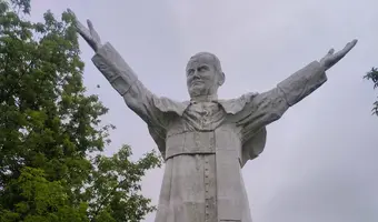 Opuszczony Park Miniatur Sakralnych Złota Góra w Częstochowie