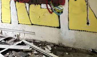 Opuszczona baza paliwowa