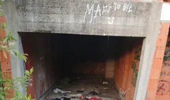 Niedokończone domy - zdjęcie 2/4