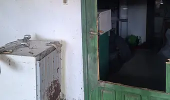 dwa opuszczone domki