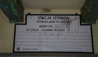 Dworzec kolejowy, leśnica