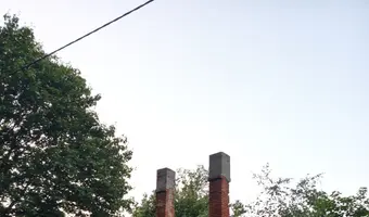 Ruiny domu i stodoły