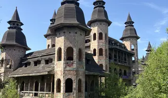 Zamek w Łapalicach, Łapalice