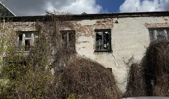 Opuszczona kamienica - zdjęcie 3/4