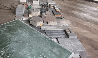 Była siedziba IX Liceum Ogólnokształcącego imienia Klementyny Hoffmanowej,