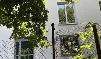 Opuszczony remont kamienicy - zdjęcie 3/4
