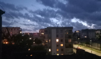 Opuszczona przychodnia wojskowa.,