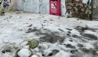 Opuszczona baza paliwowa