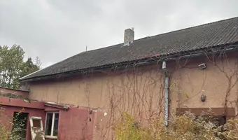 Opuszczona stodoła, dom