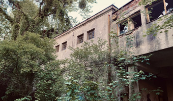 Były zakład materiałów opatrunkowych