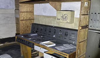 Była siedziba IX Liceum Ogólnokształcącego imienia Klementyny Hoffmanowej,