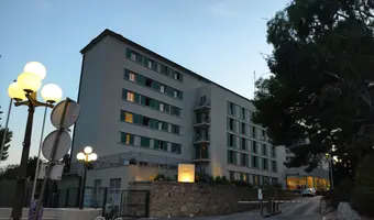 Hotel j a d r a n, tucepi - photo 2/3