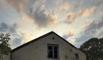 Opuszczone budynki - zdjęcie 4/4