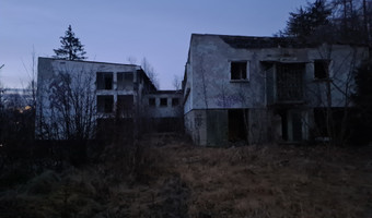 Opuszczony dom wczasowy smrek, wisła