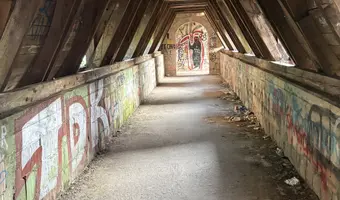 Zamek w Łapalicach, Łapalice