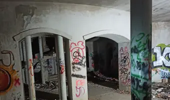 Opuszczona willa w wieliczce - photo 2/4