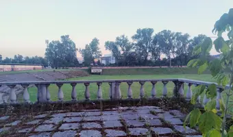 Opuszczony stadion
