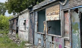 Opuszczone budynki,